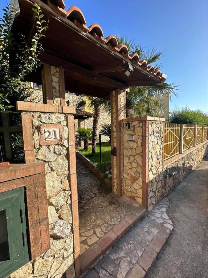 Mary'S House Apartment Sant'Eufemia Lamezia Exterior photo